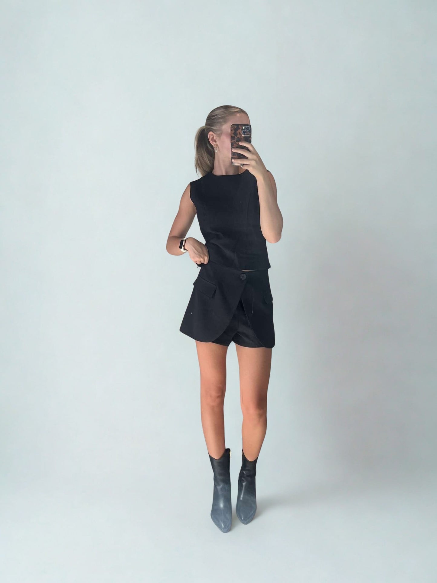 Tailored Short Set