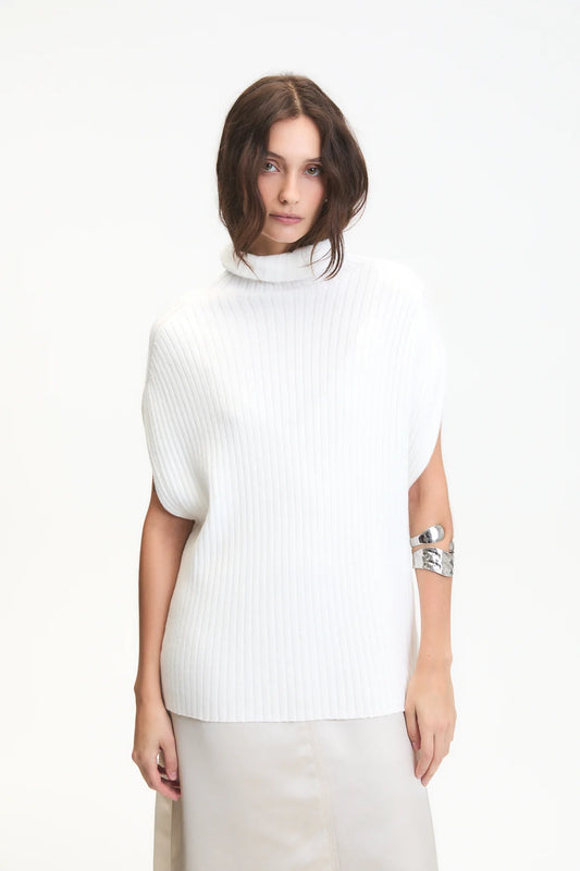 Marlon Turtleneck Vest