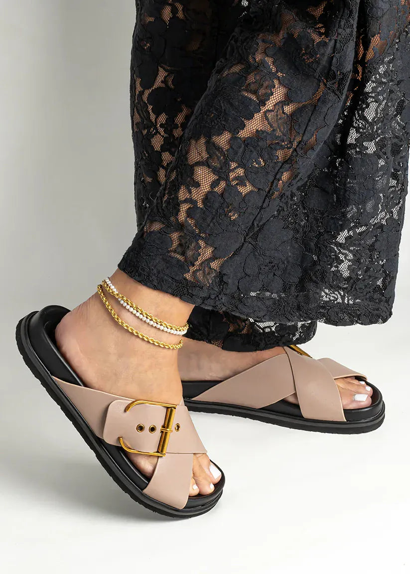 Barb Taupe Slide