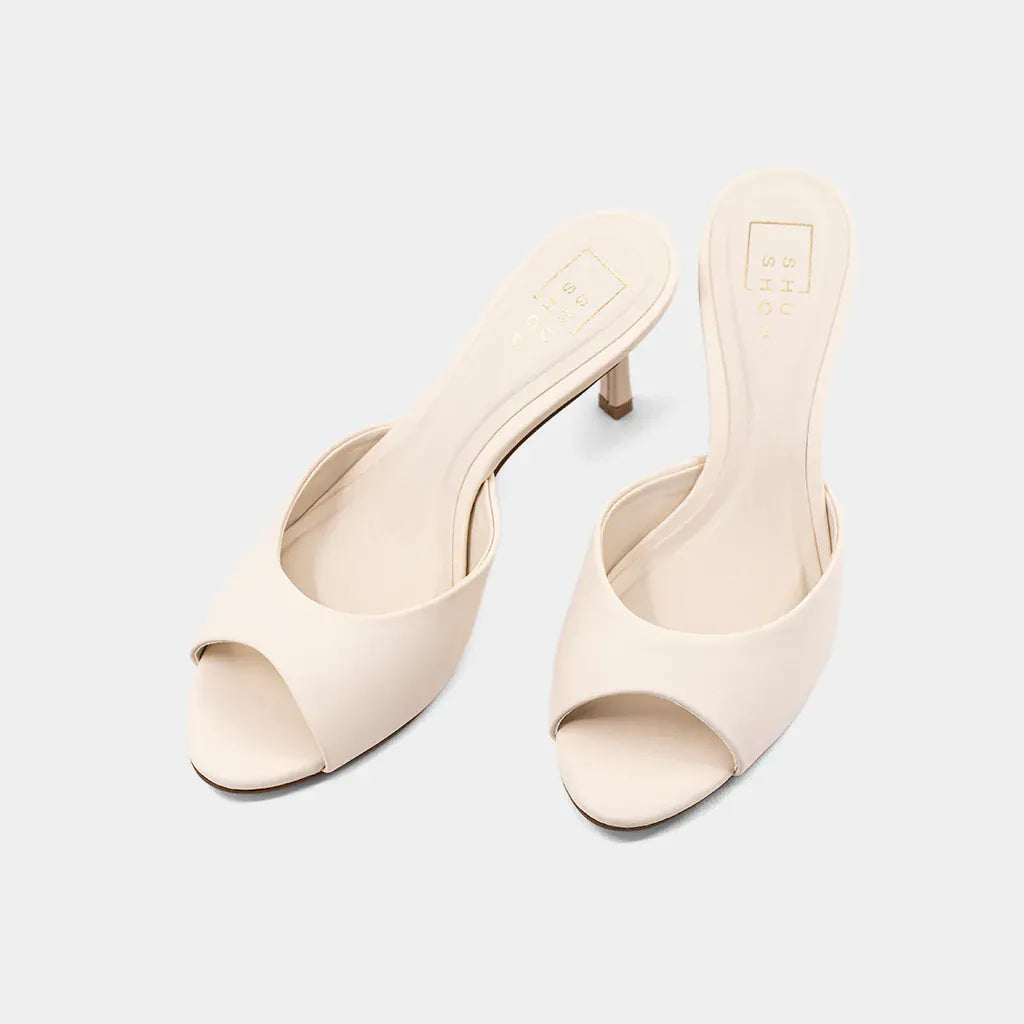 Elaine Heel Bone