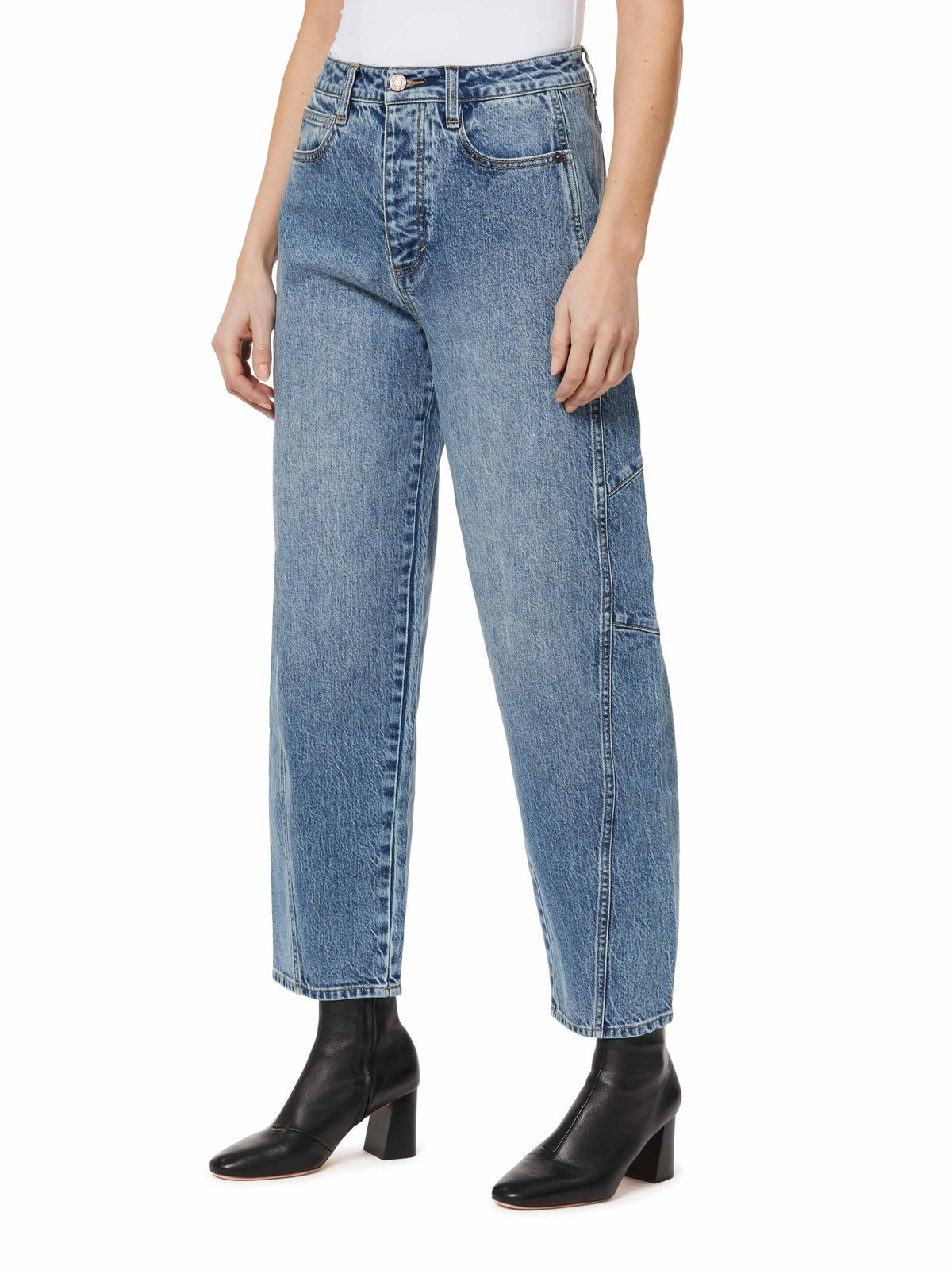 Evie Barrel Crop Jean
