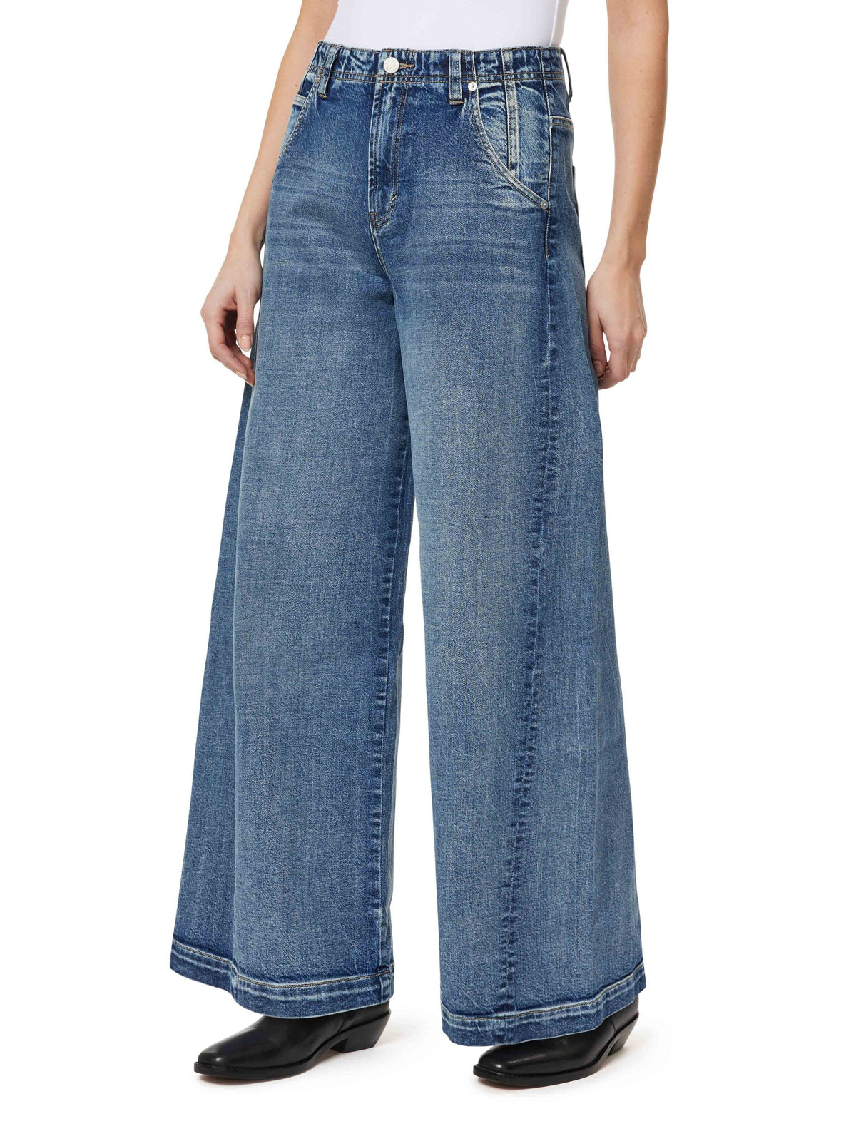 Aiden Relaxed Barrel Jean