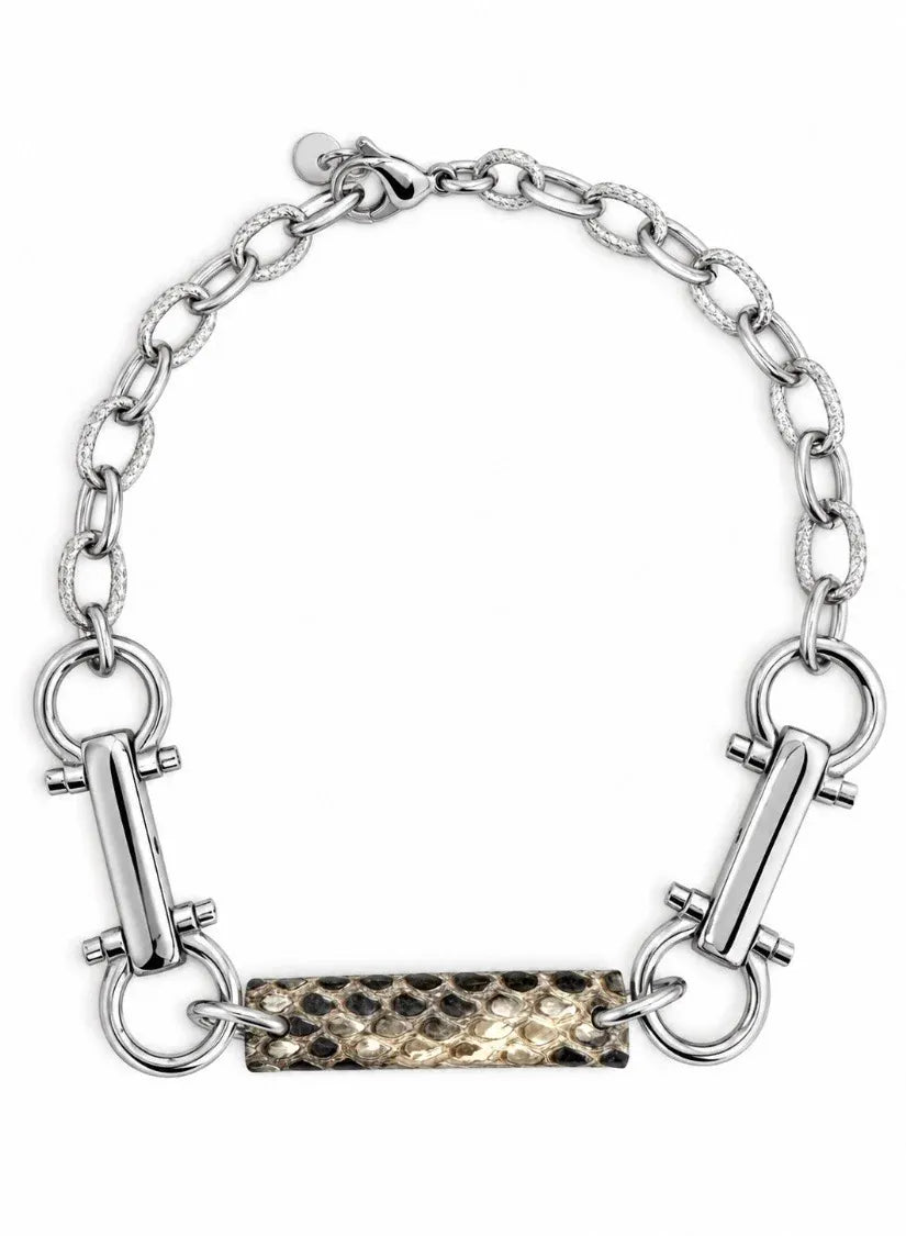 Maverick Necklace